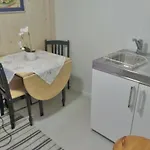 Apartment In With Kitchen Gravdal (Vestvagoy)