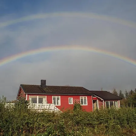 In With Kitchen Gravdal