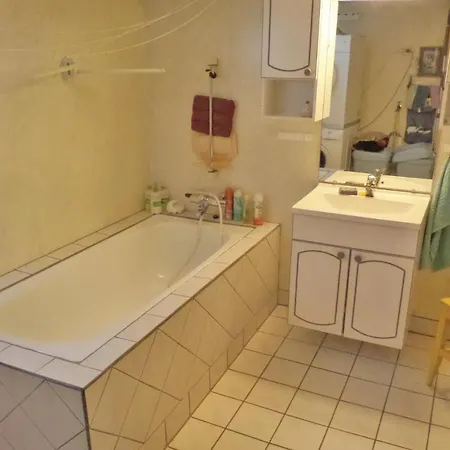 Apartamento In With Kitchen